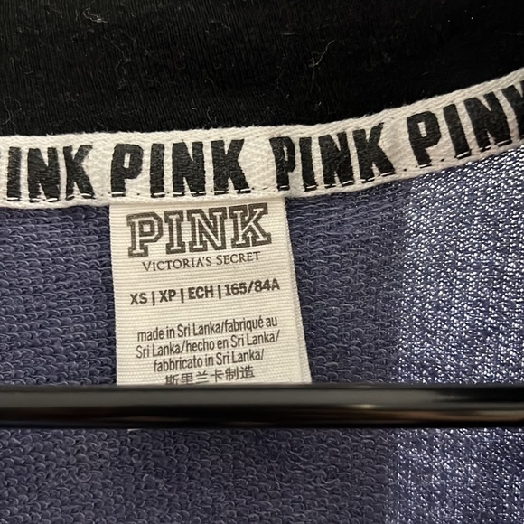 Sweater - Picture 3 of 4